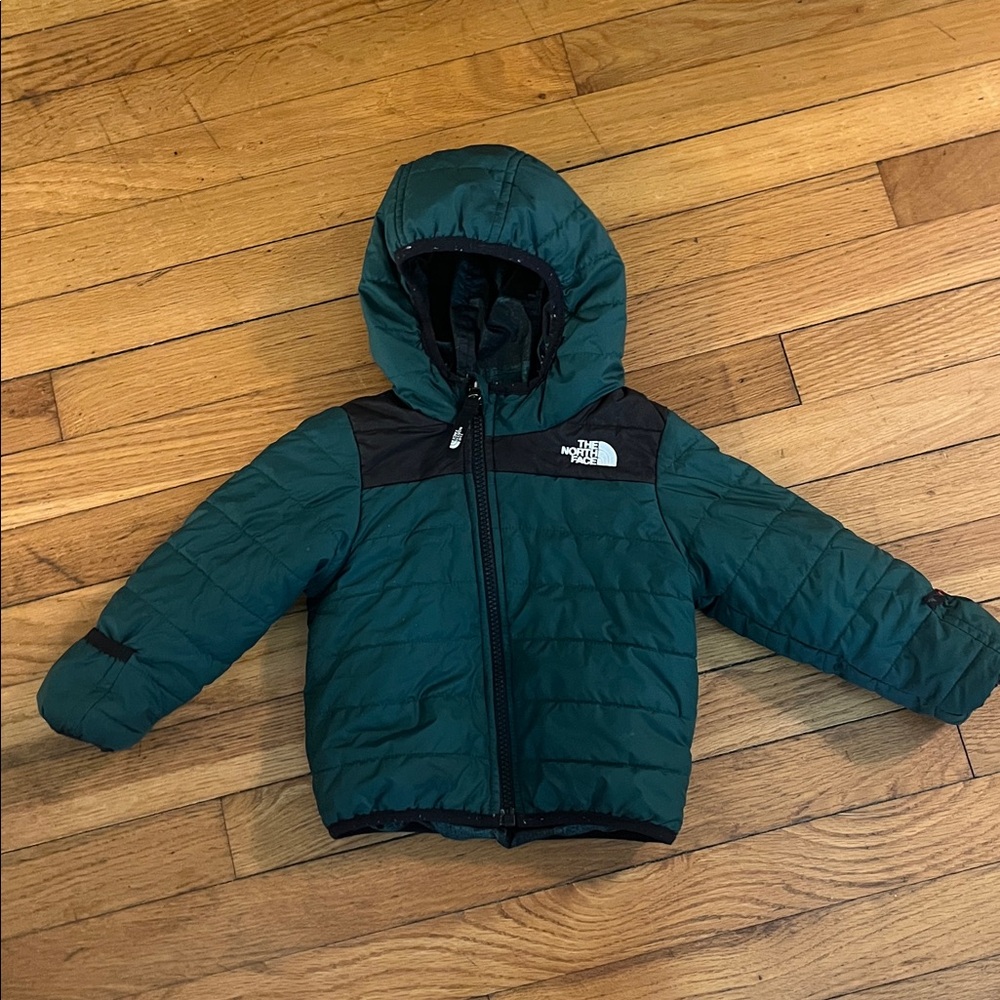 The North Face Forest Green and Black Puffer Jacket